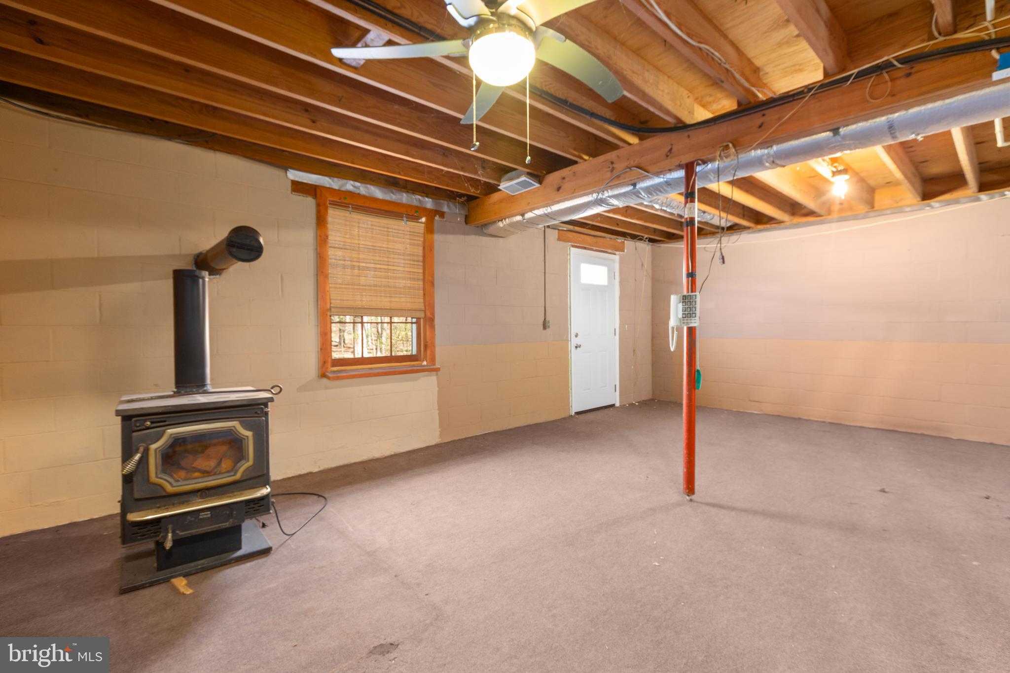 264 Holly Corner Rd photo 38