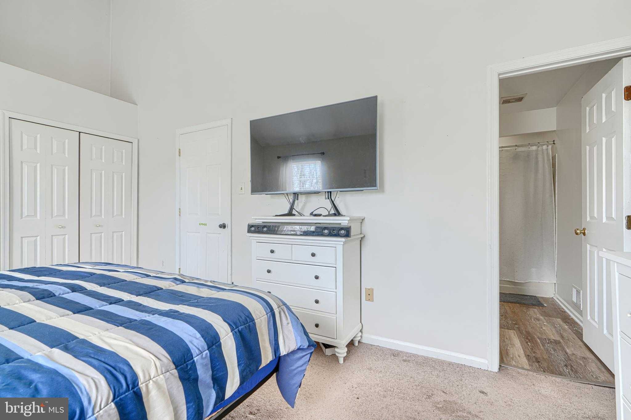 315 Overlea Pl photo 33