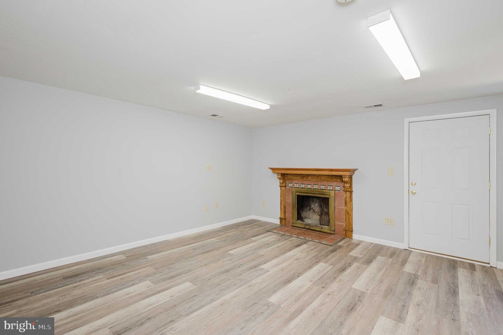 406 Laburnum Rd photo 41