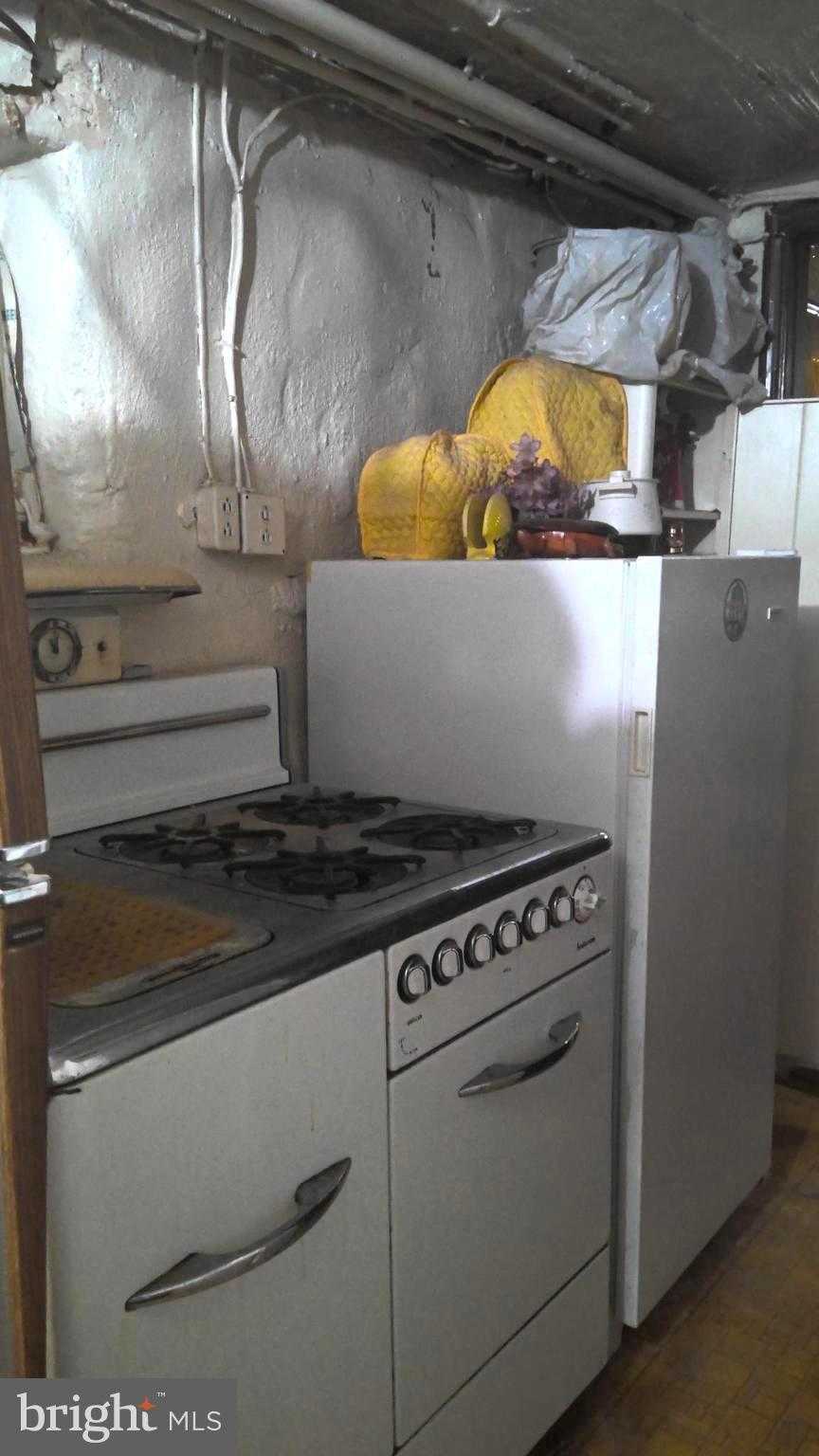 2125 Parkwyn Rd photo 14