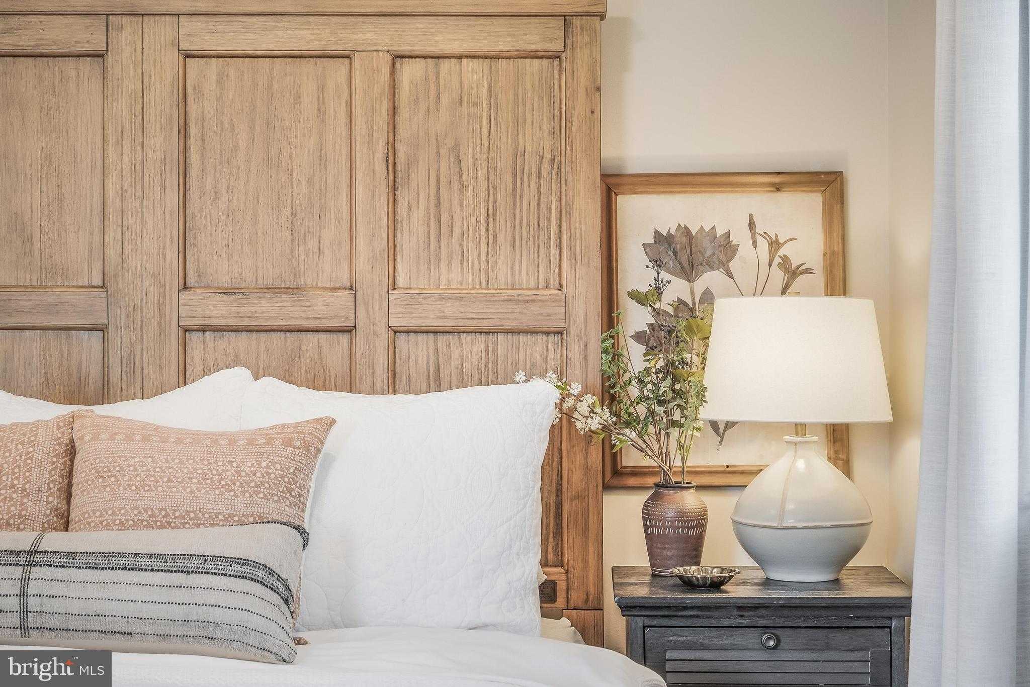 5723 4th St S photo 31