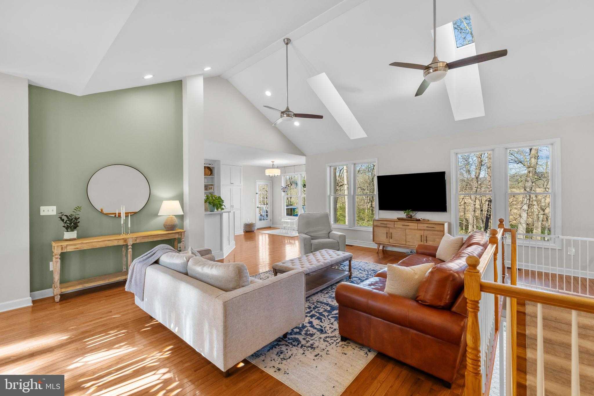 15657 Purcellville Rd photo 6