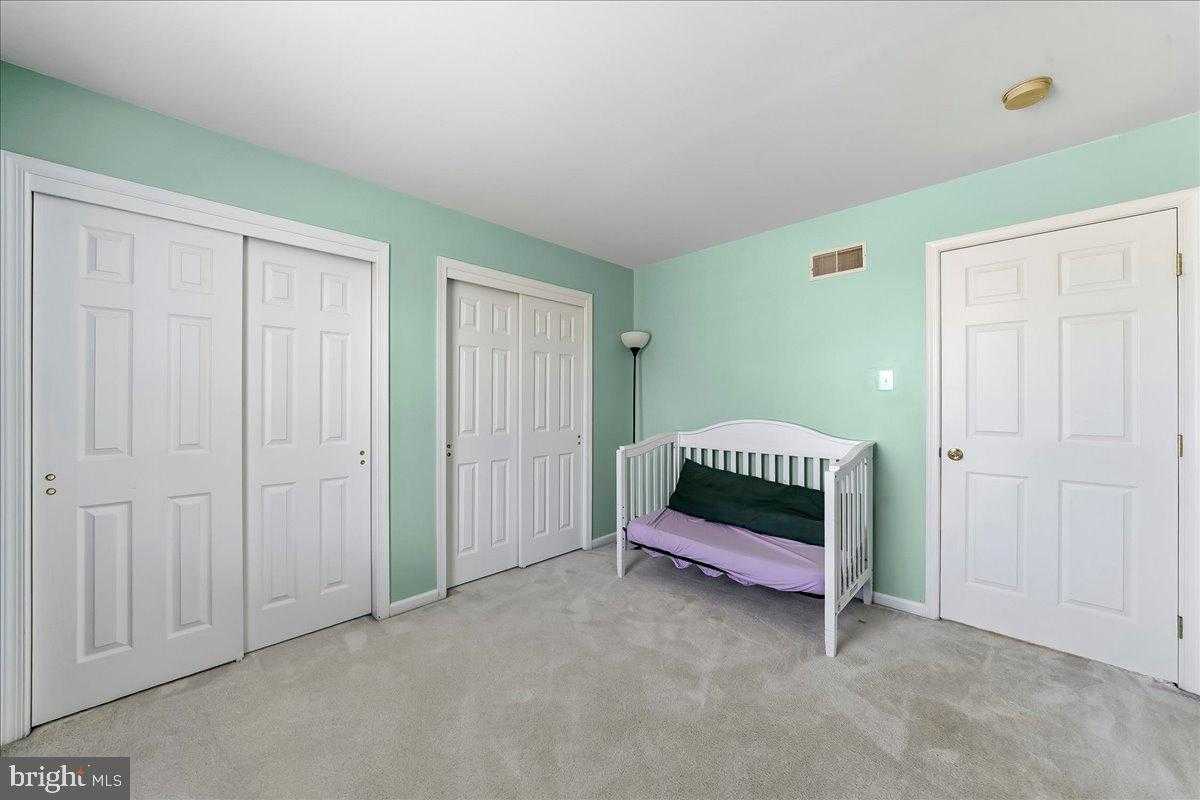 200 Ferguson St photo 30