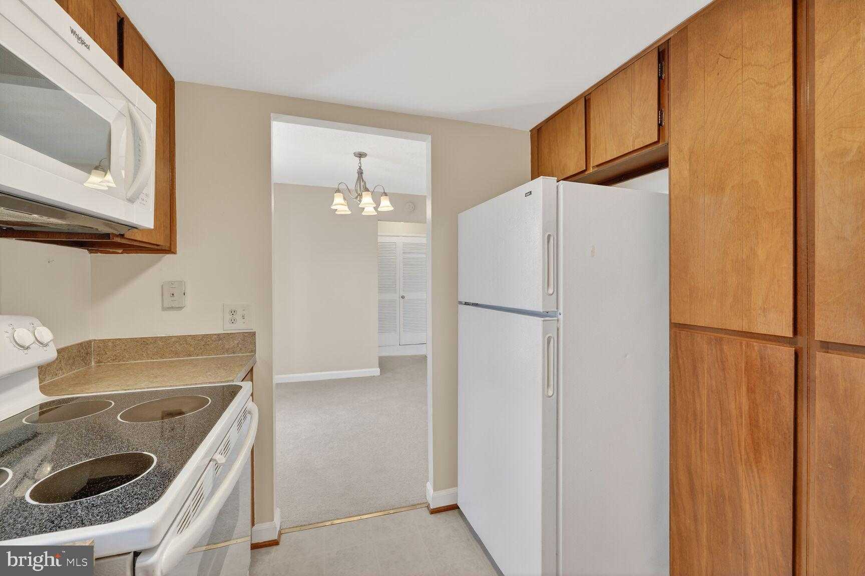 4862 28th St S Apt C2 photo 9