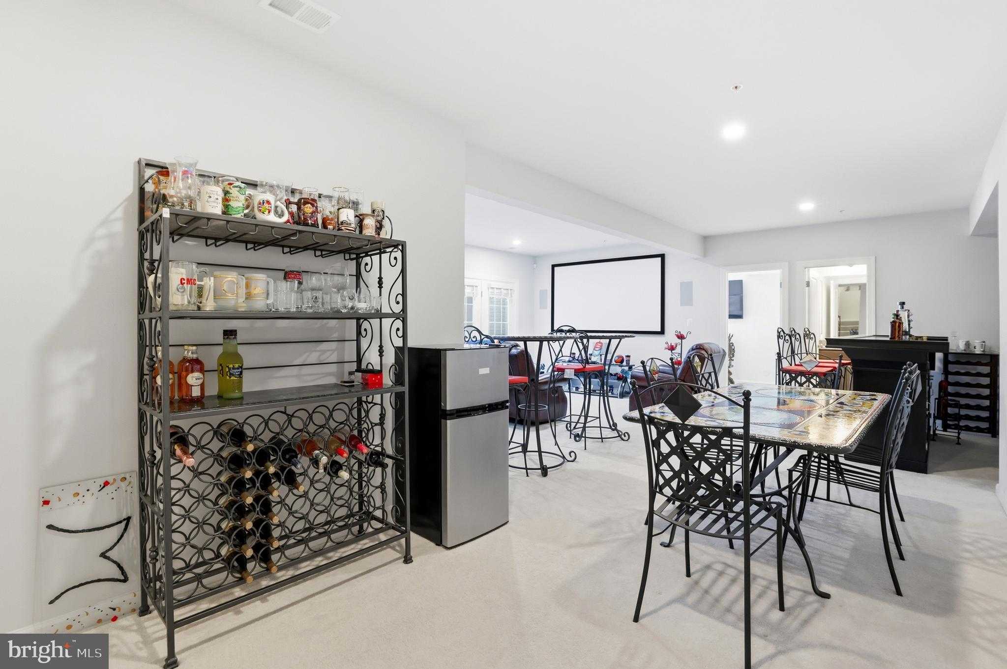 6702 Savannah Dr # 2 photo 44