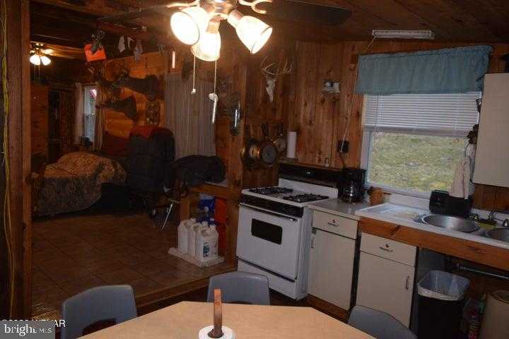 853 Bear Ridge Rd photo 7