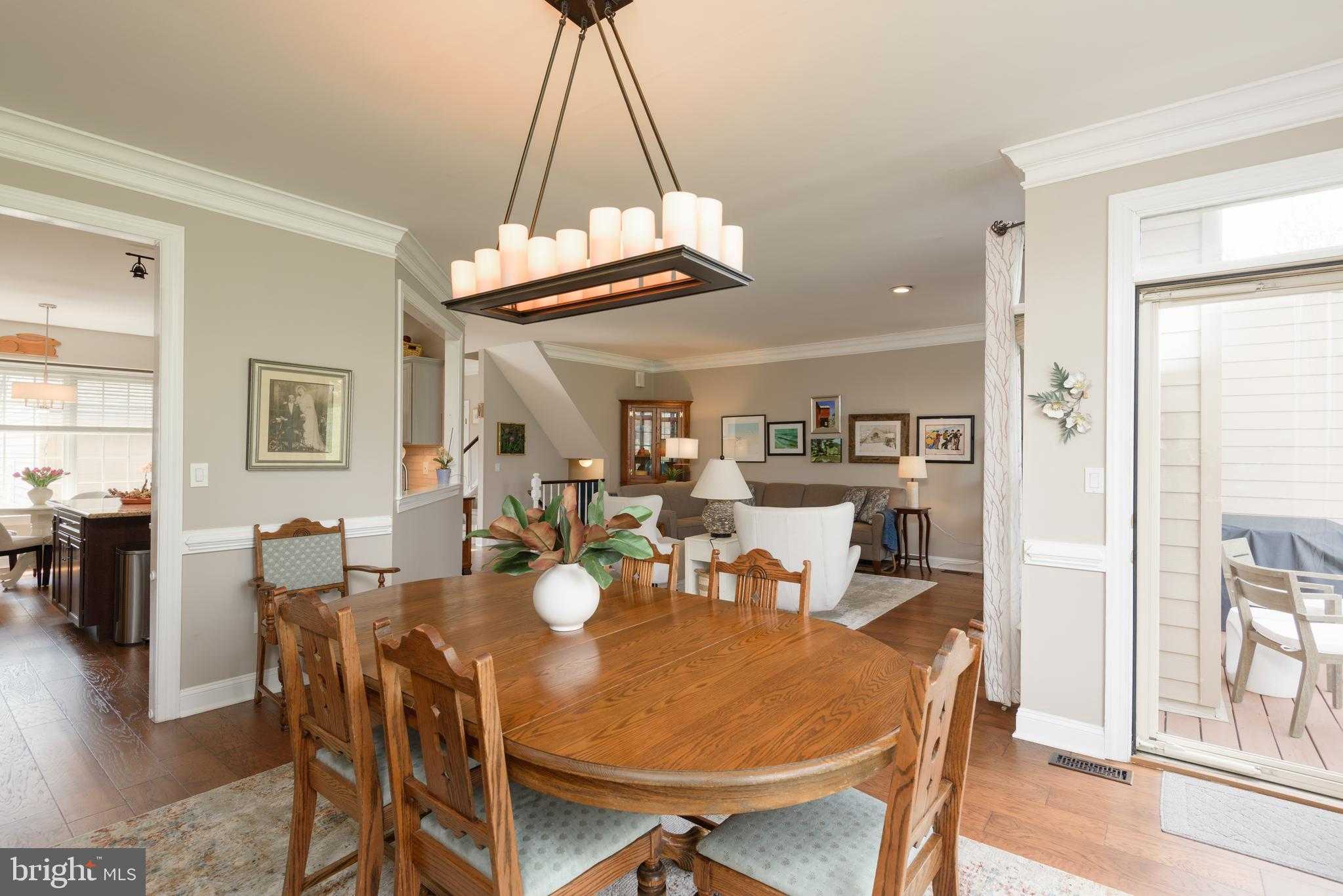 413 Homestead Dr photo 10