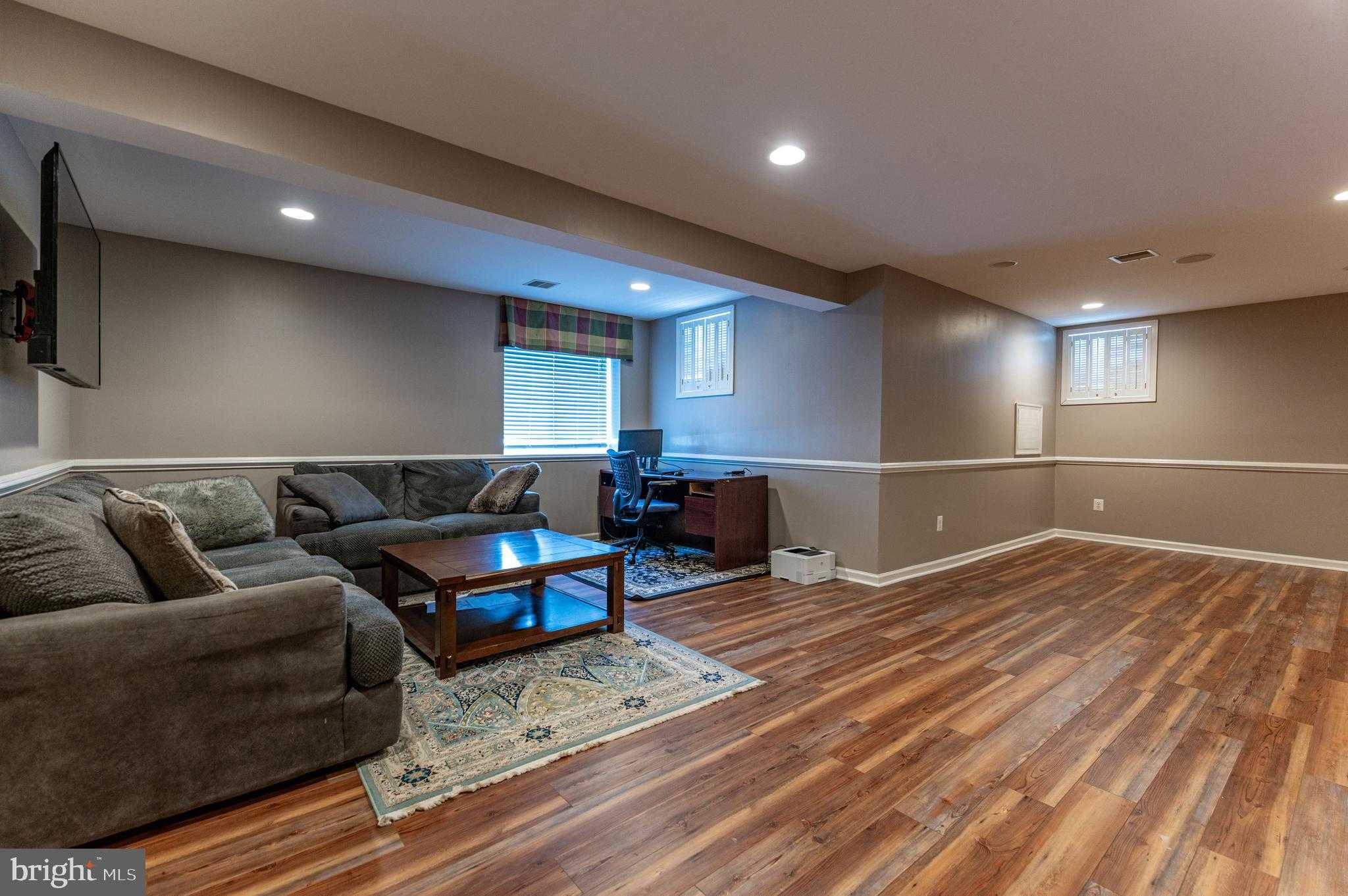 7 Lower Way Rd photo 47