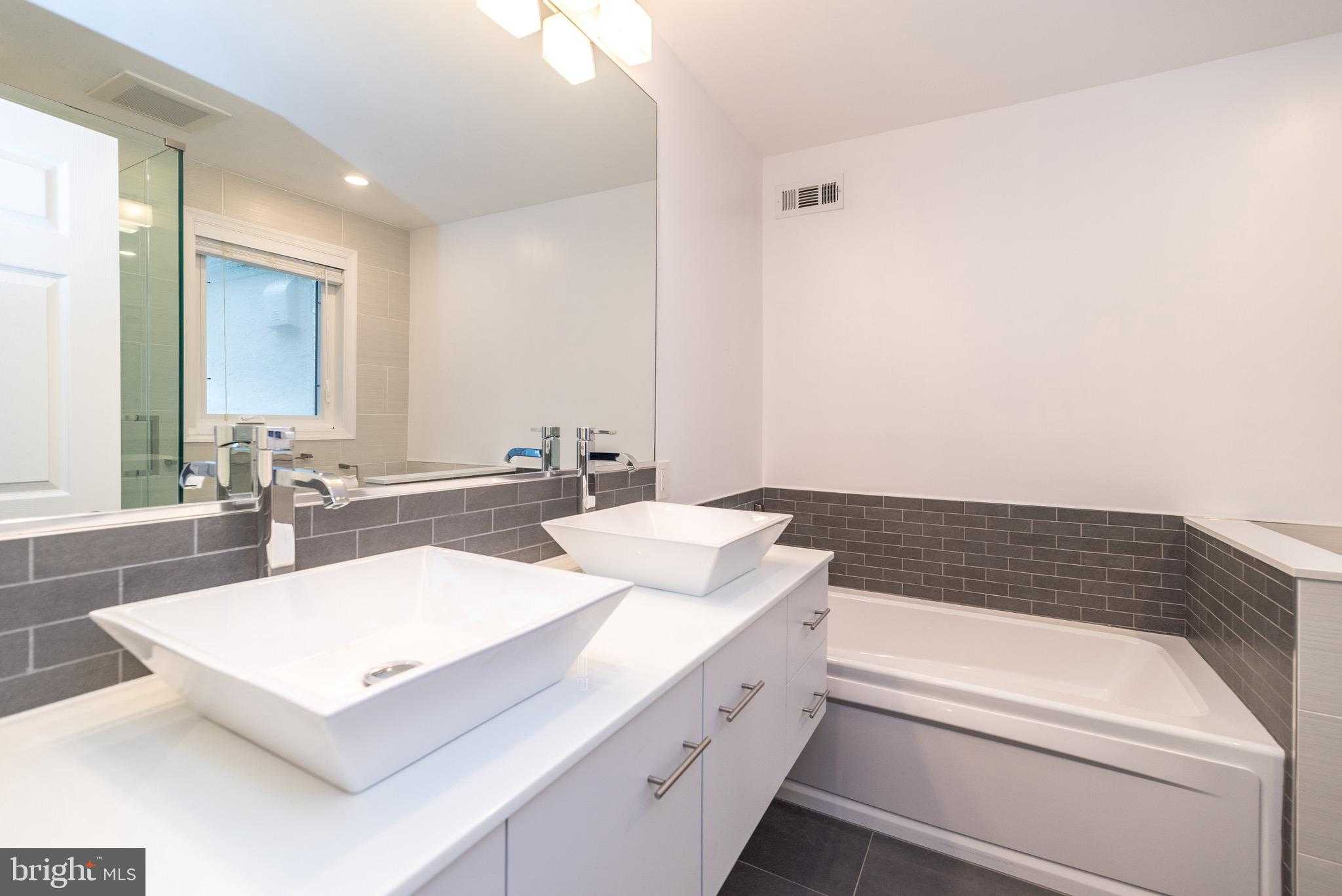 1630 Bonnie Brae Dr photo 26