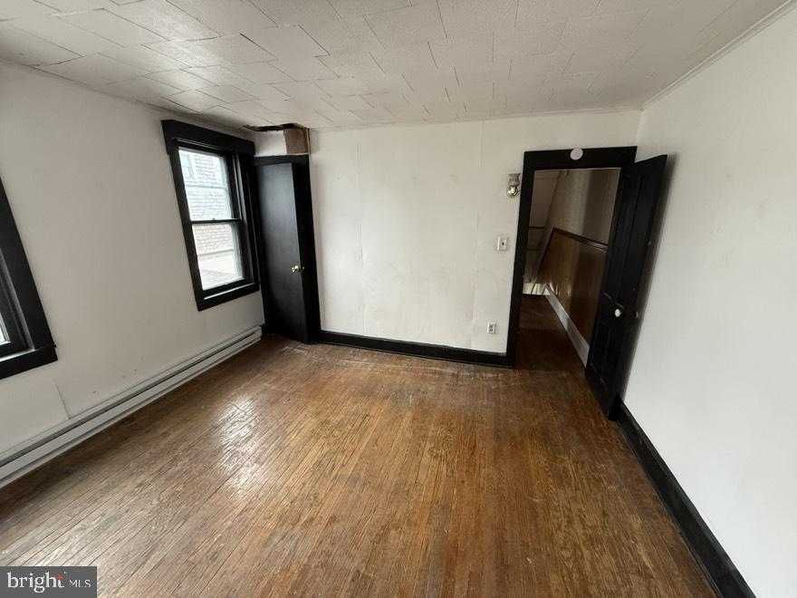 119 N Grant St photo 25