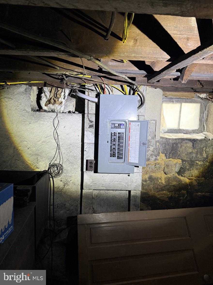 119 N Grant St photo 30