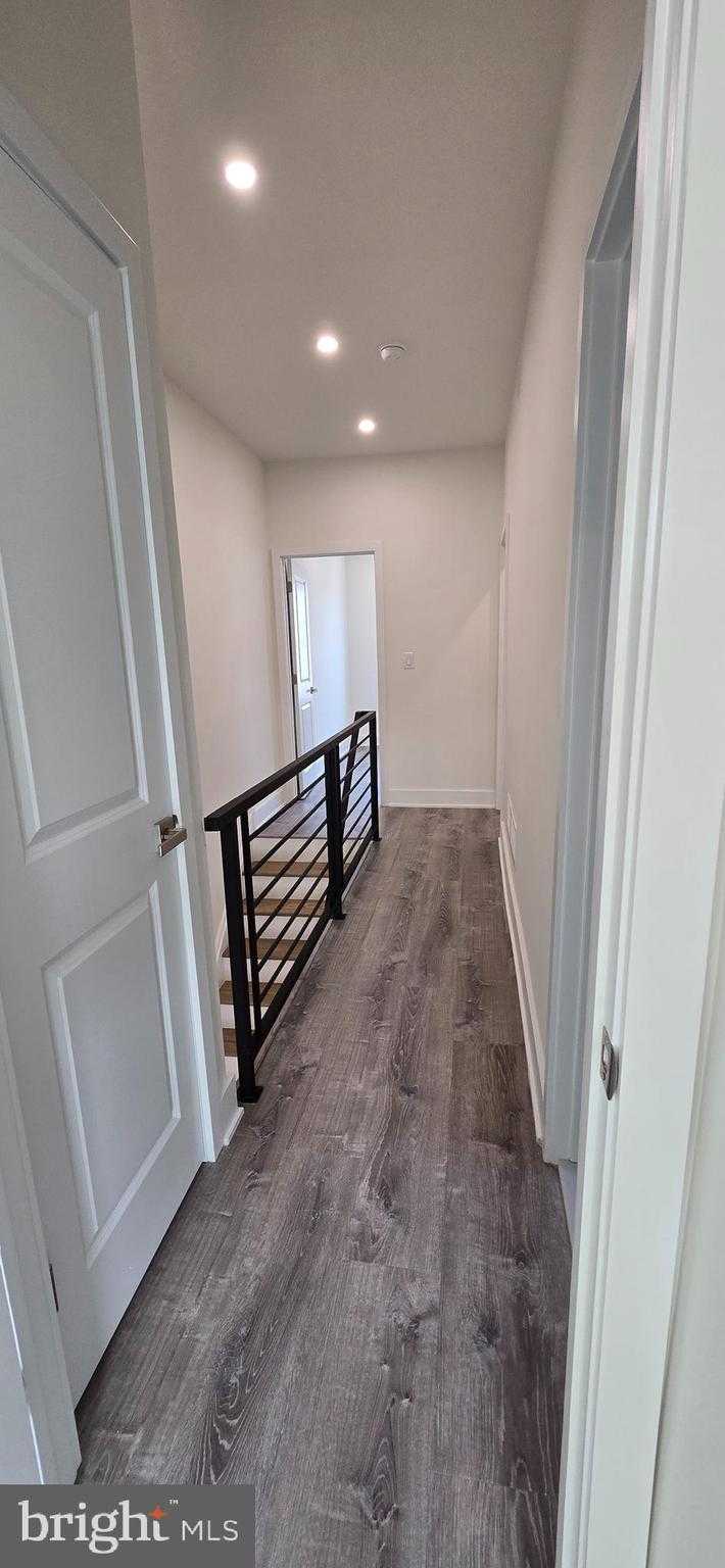 1839 S Taylor St photo 19