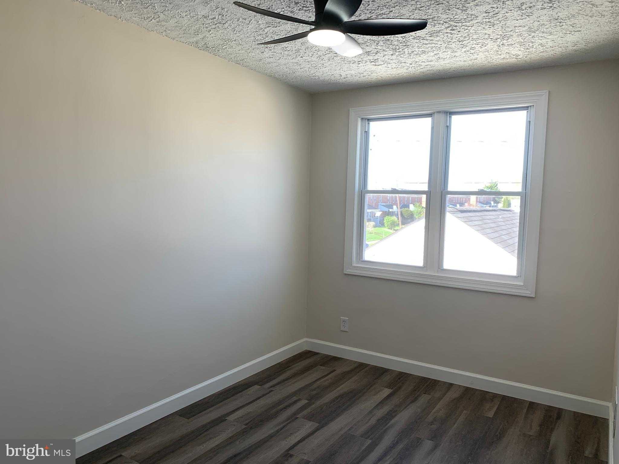 302 Endsleigh Ave photo 14