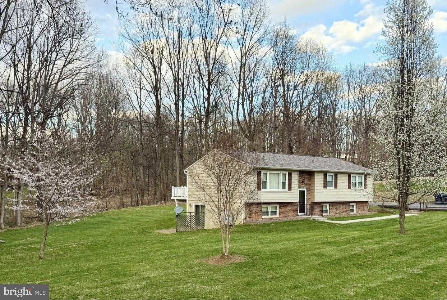 5632 Red Maple CT photo 6