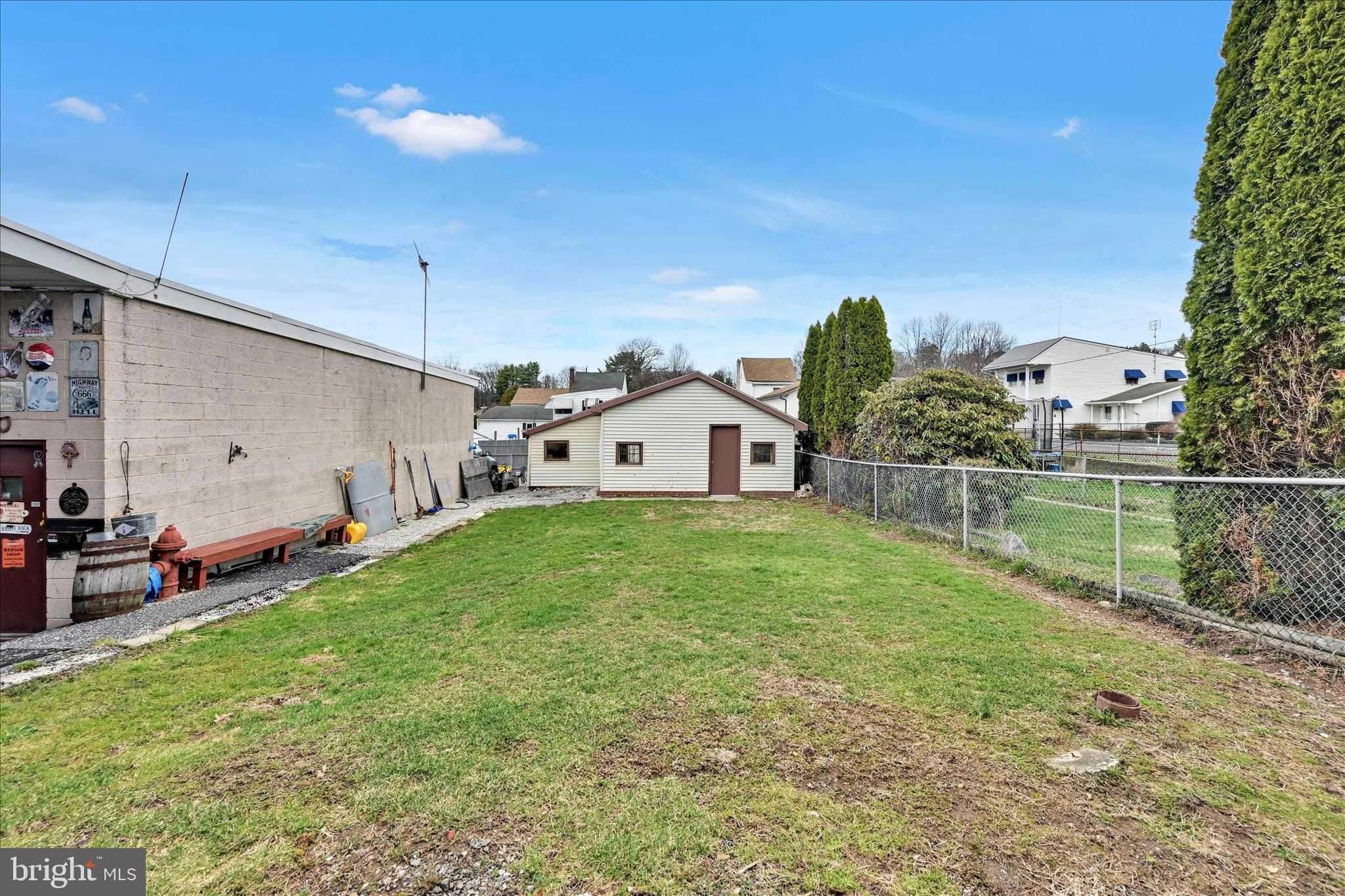 233 Minersville St photo 26