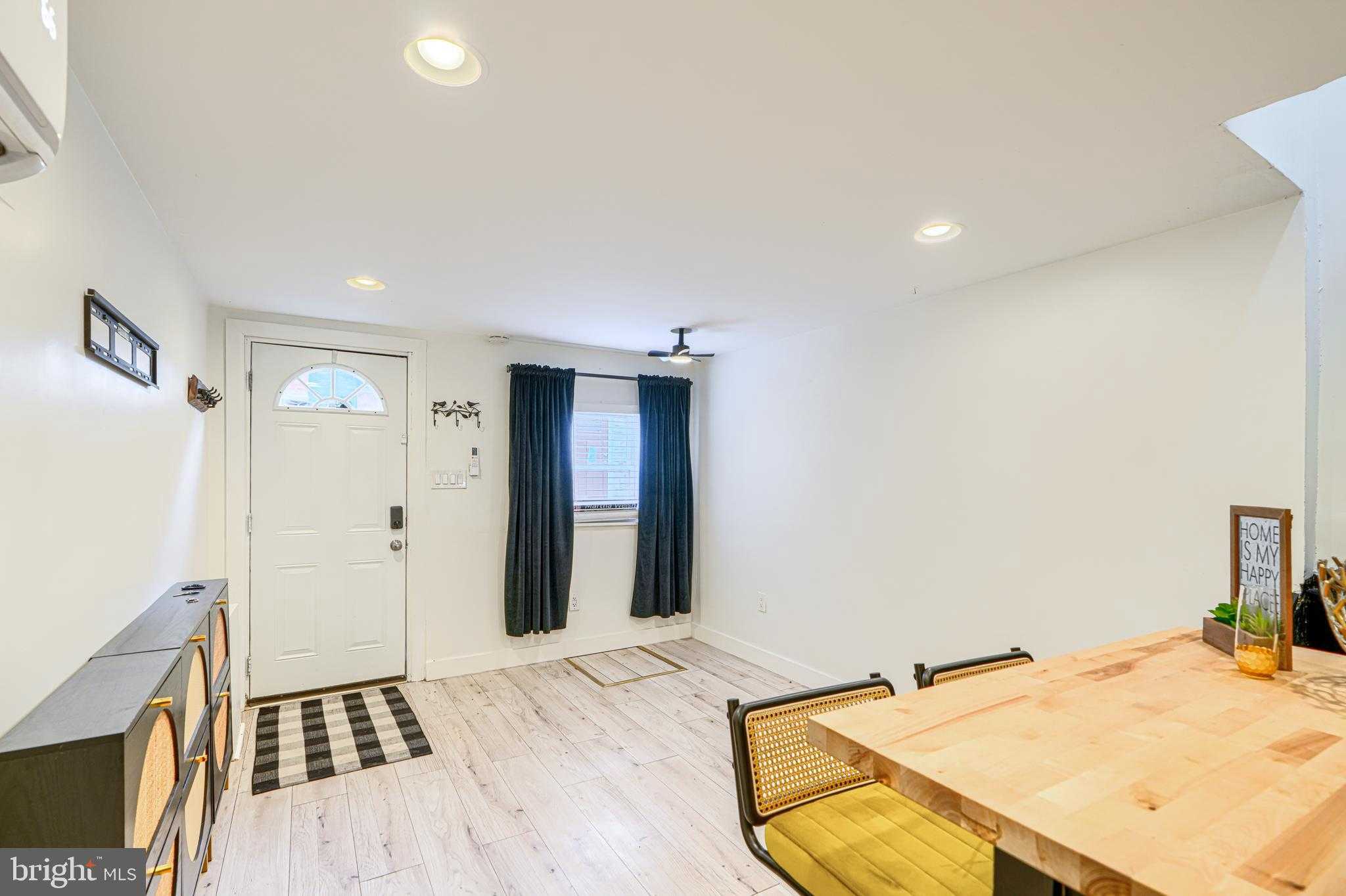 2013 Spark CT photo 5