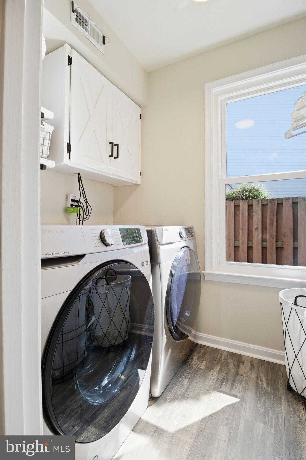 604 Longfellow Dr NE photo 20