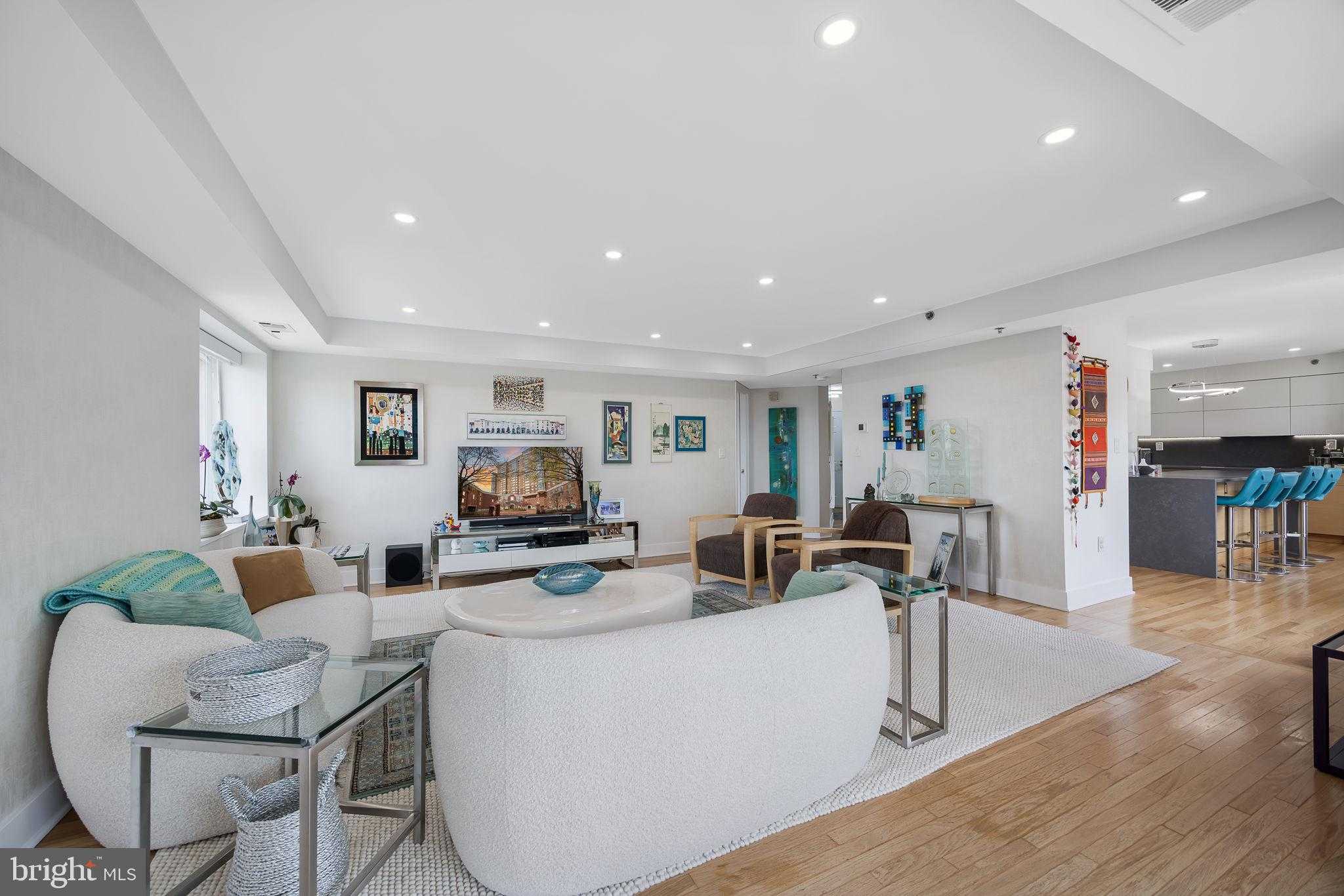 2121 Jamieson Ave photo 11