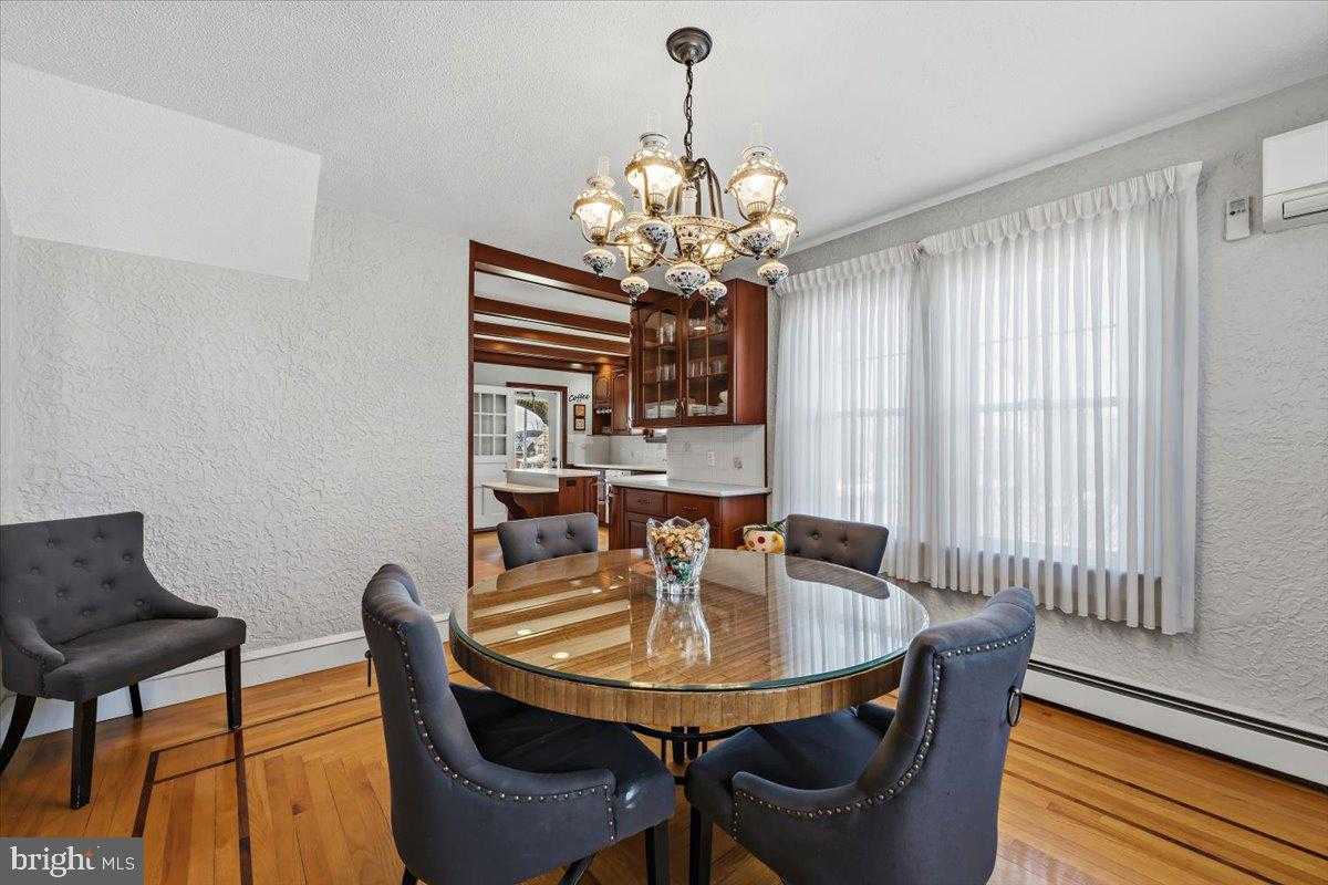 635 Coal St photo 32