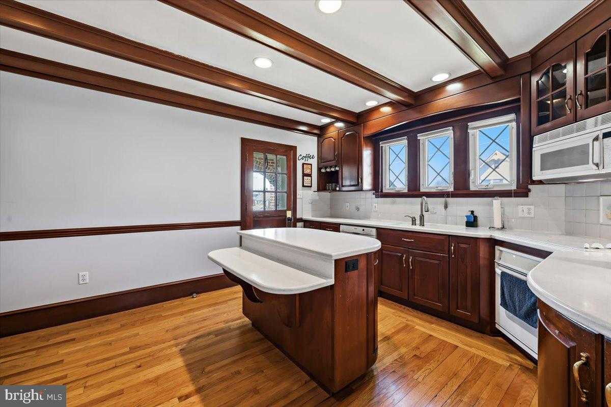 635 Coal St photo 33