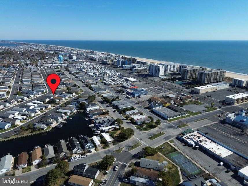 103 Ocean Dr photo 9