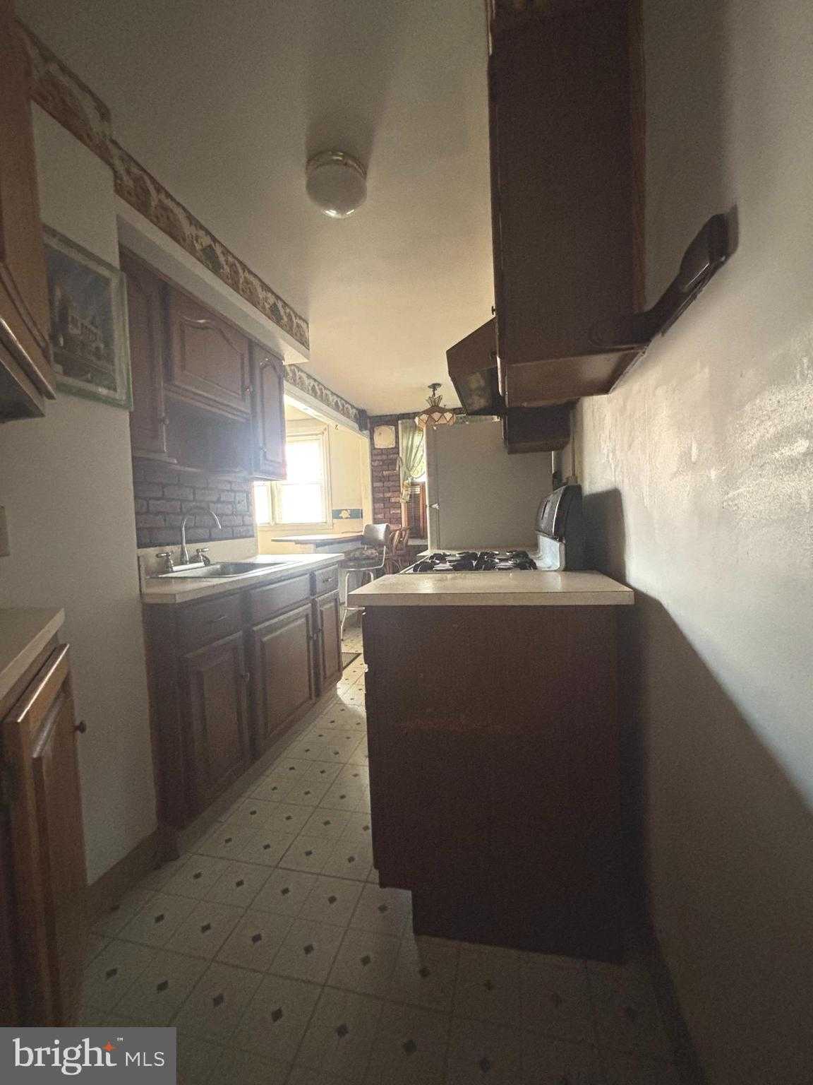 229 Stearly St photo 15