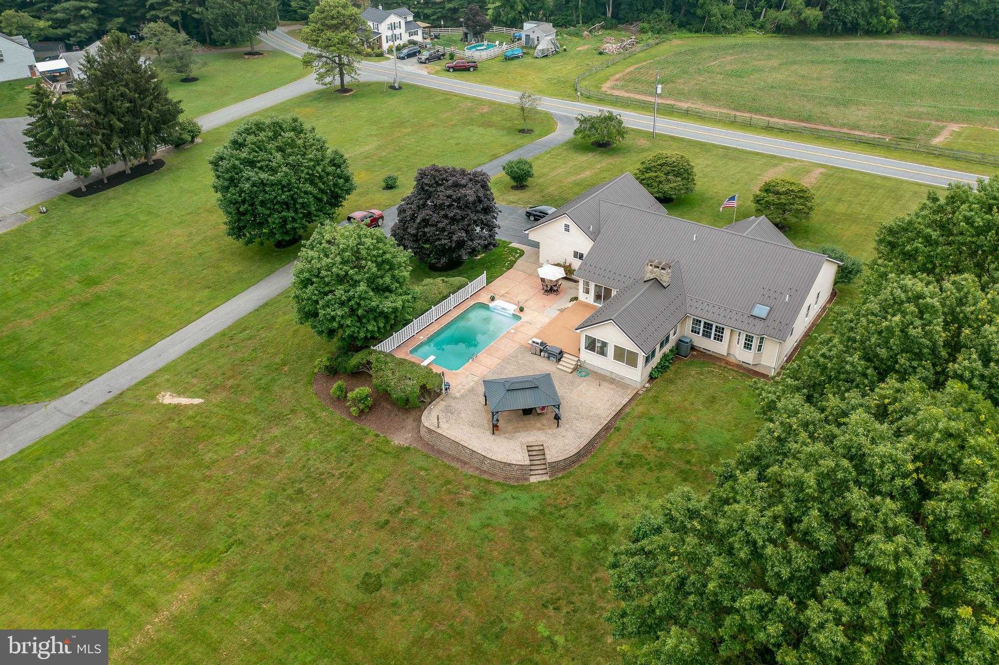 284 Little New York Rd photo 49