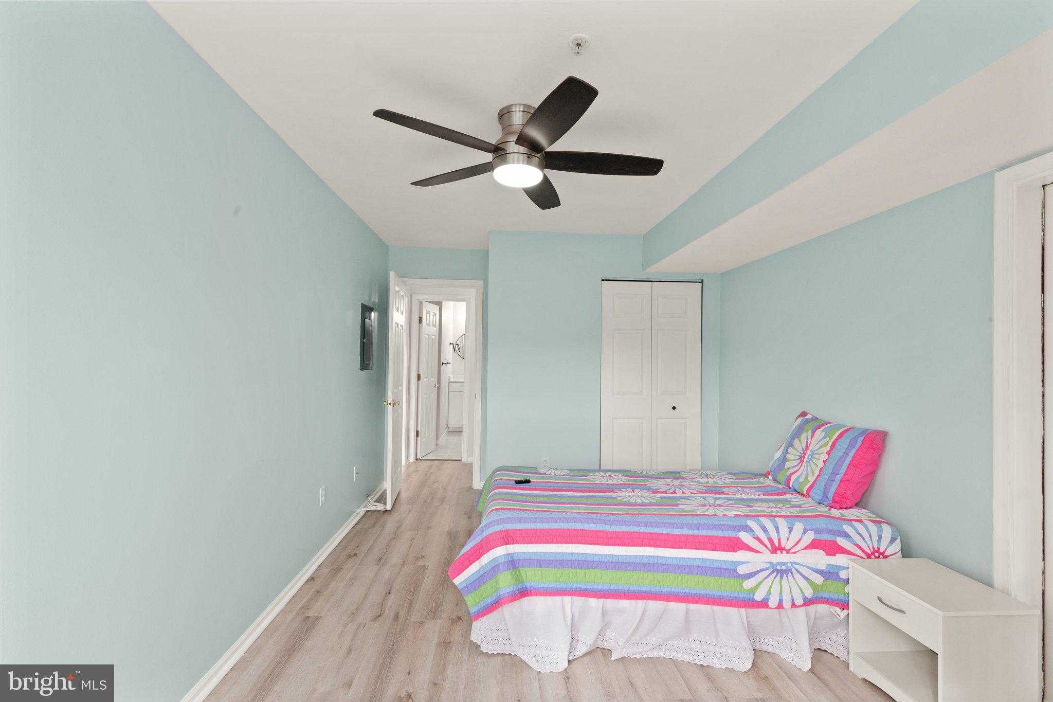 294 Canterbury Rd photo 18