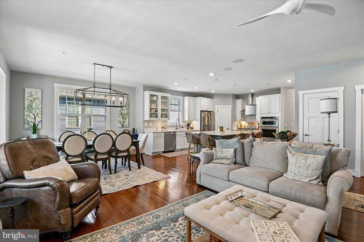 8122 Neidert Dr photo 23