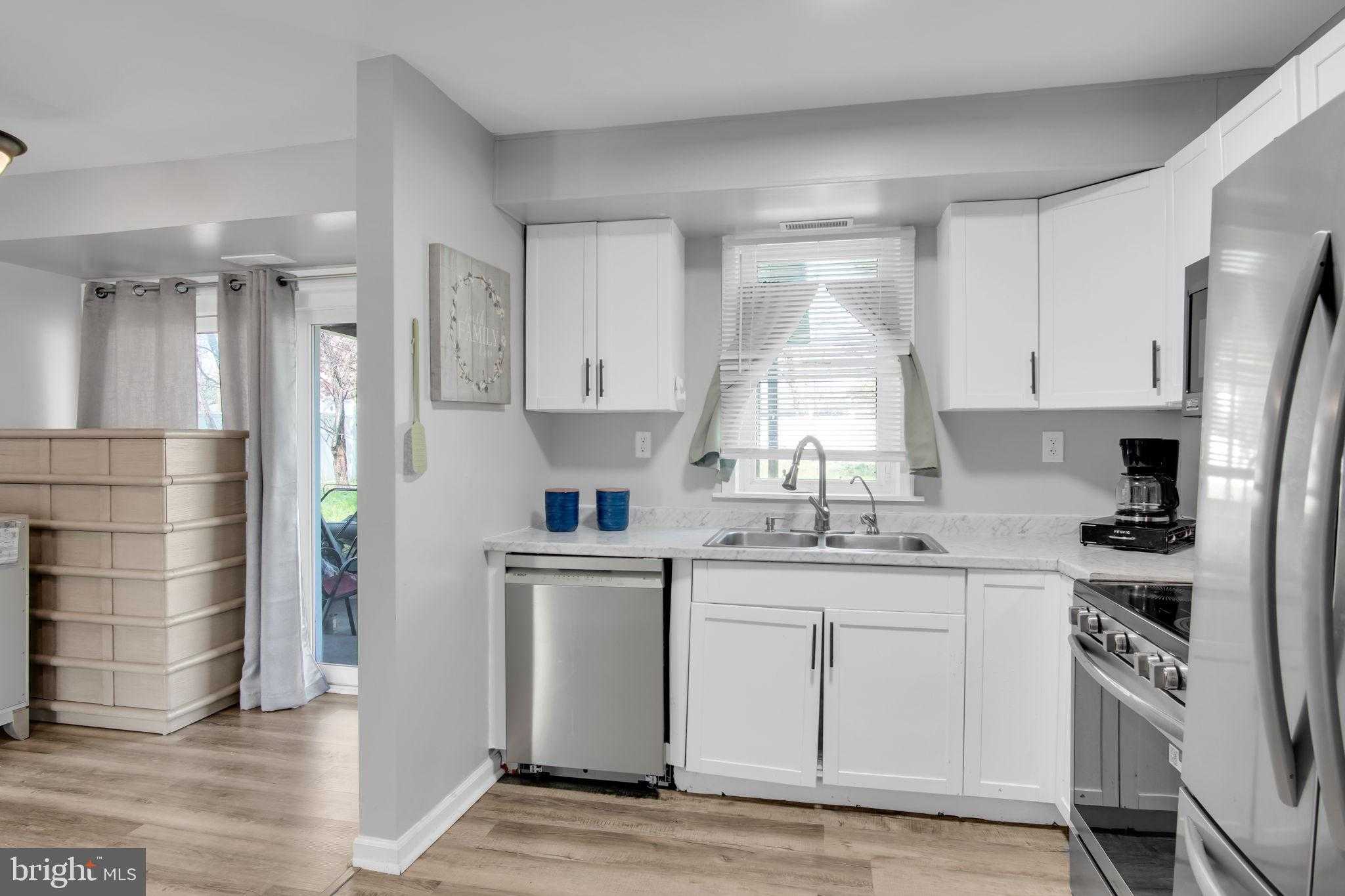 6006 Larue St photo 5