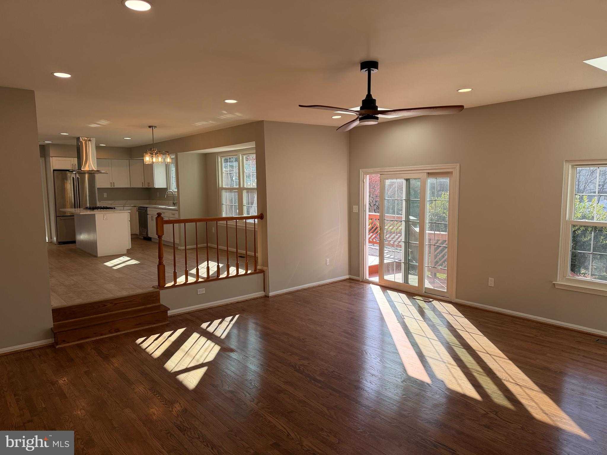 6111 Richmanor Ter photo 21