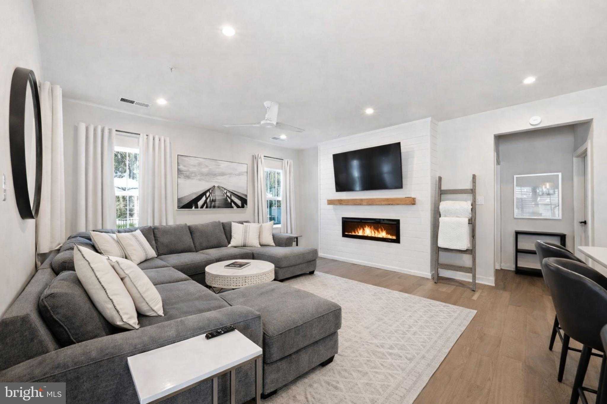 129 Perrys Retreat Blvd photo 18