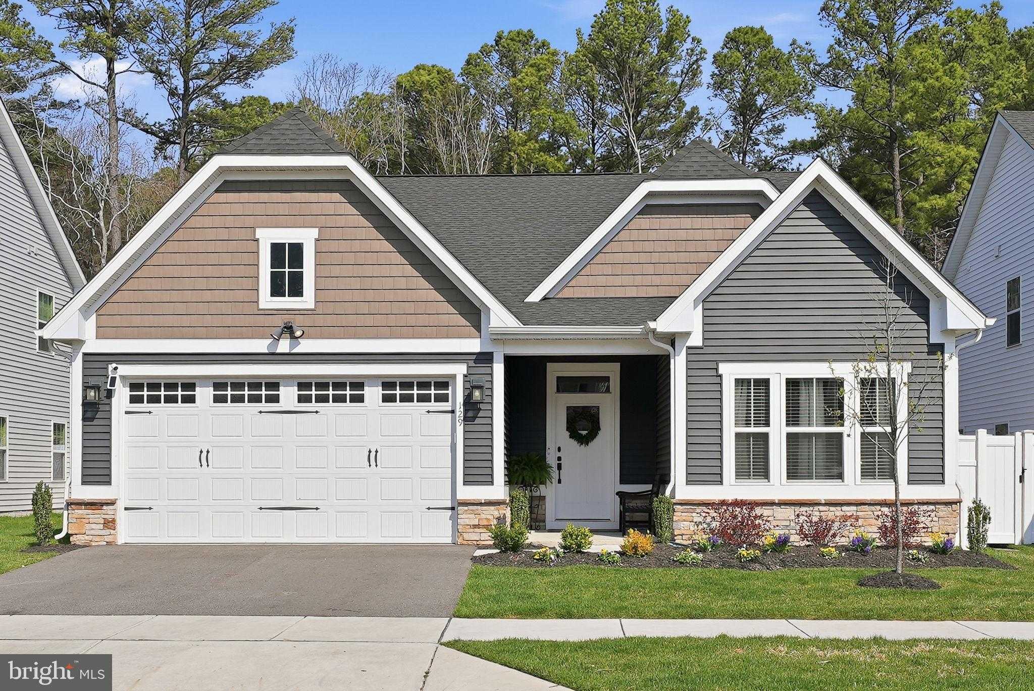 129 Perrys Retreat Blvd photo 2