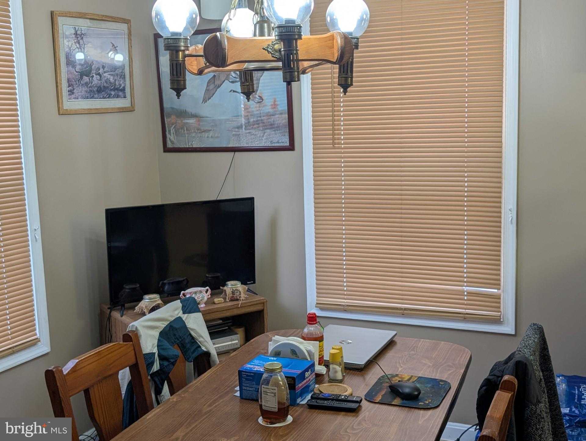 417 Liberty St photo 12