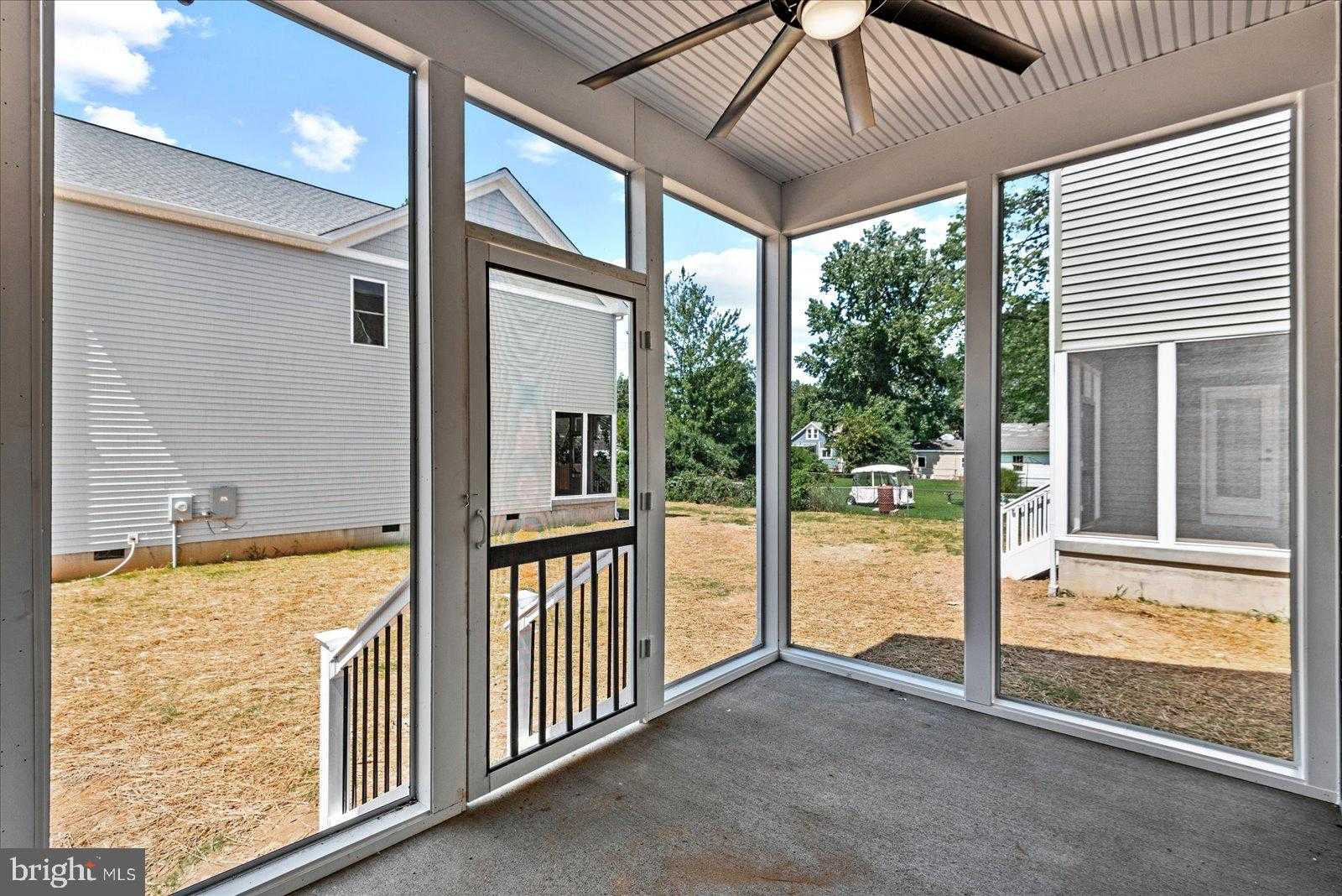 700 Taggart St photo 41