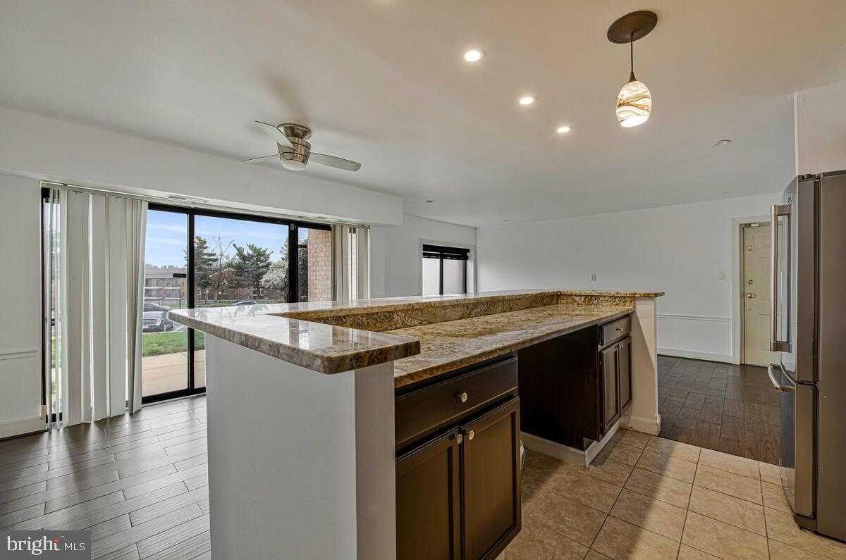 6302 Hil Mar Dr # 62 photo 11