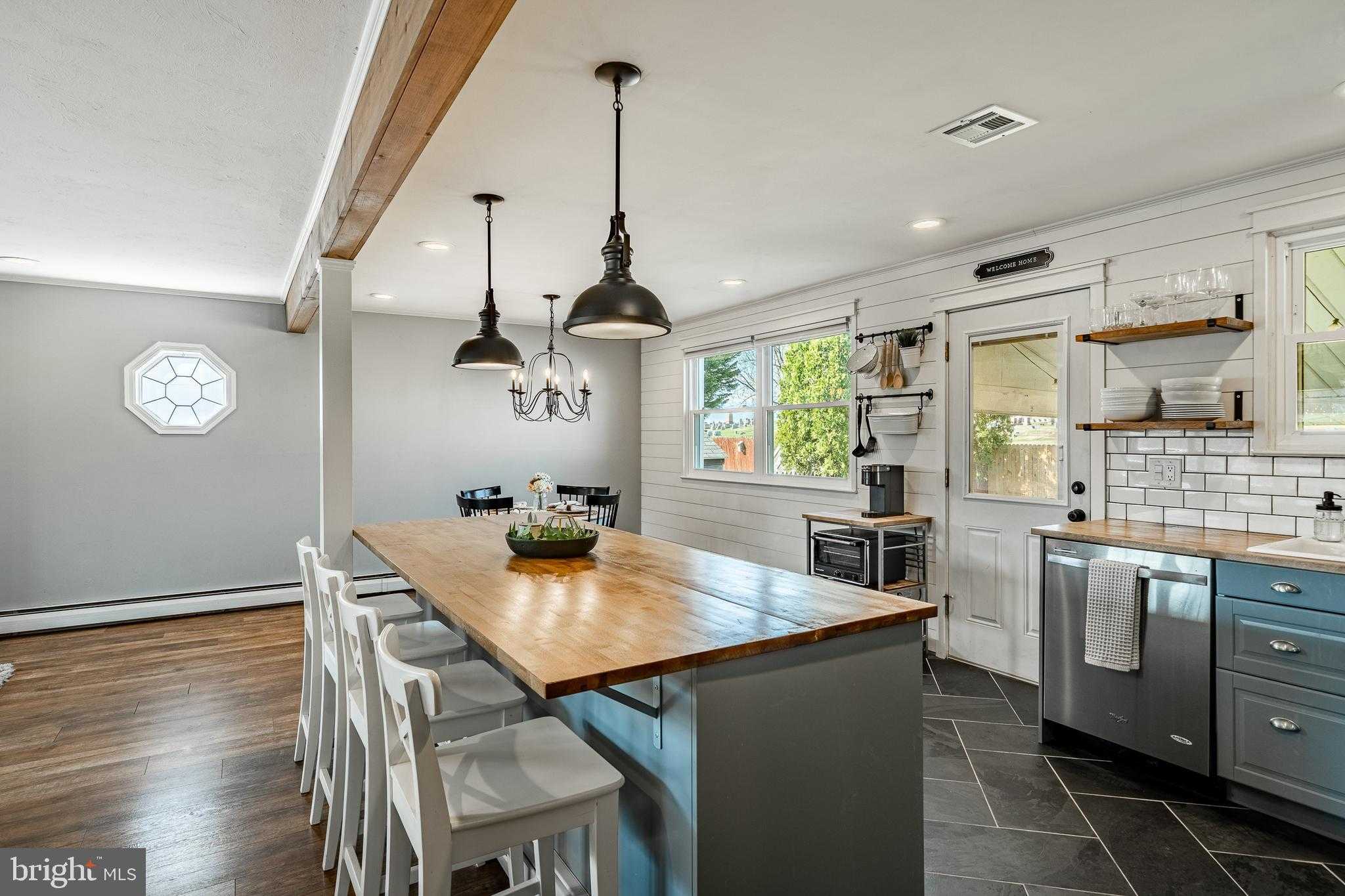 511 Ringold St photo 15