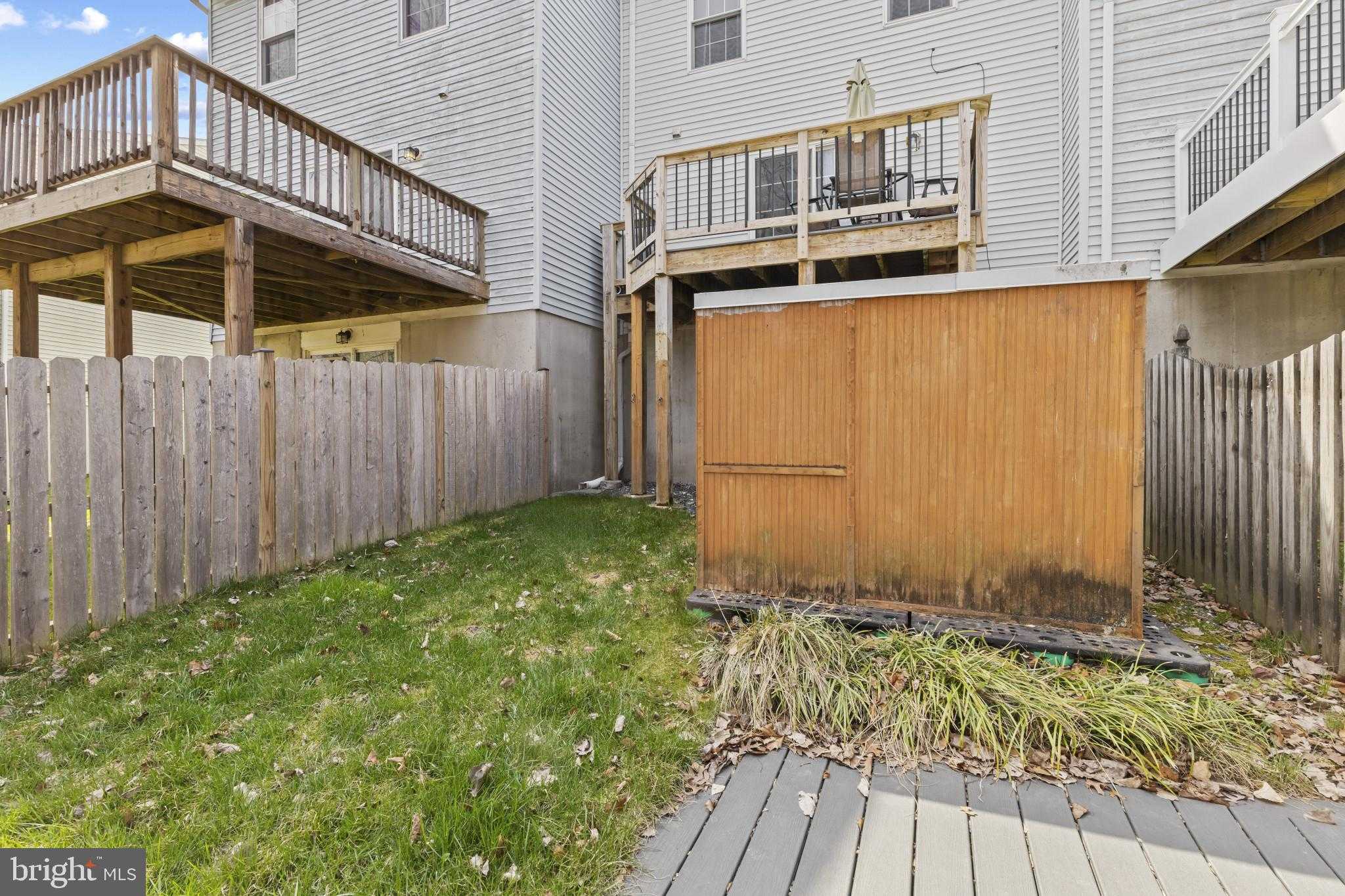 16 Hardwood Dr photo 27