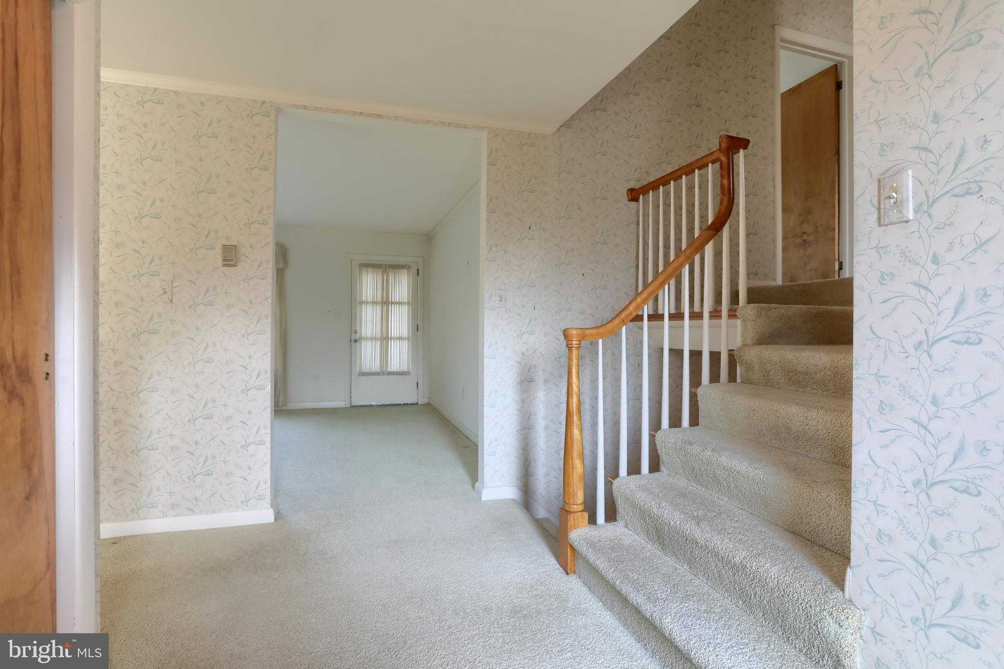 359 E Granada Ave photo 10