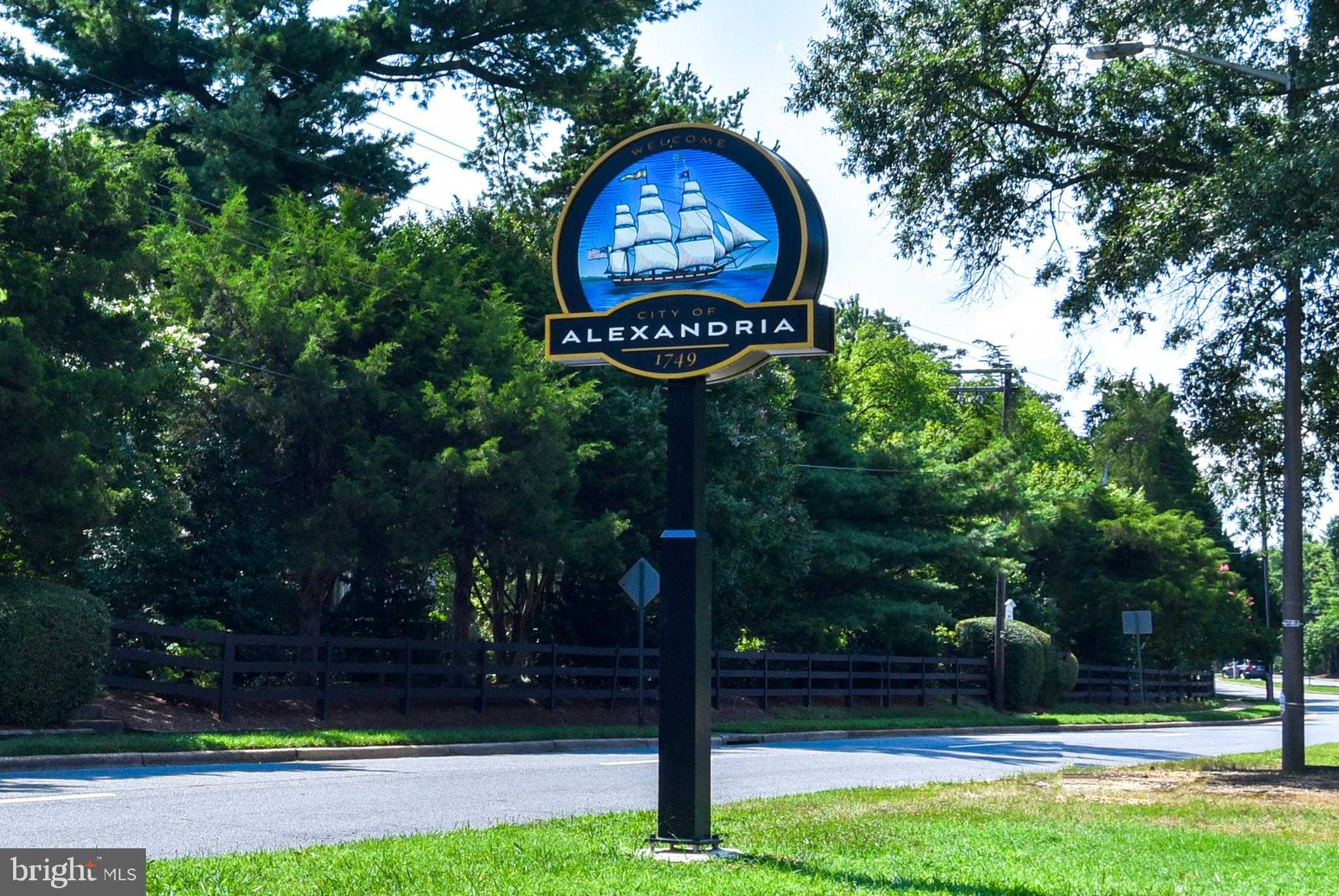 1809 Kenwood Ave Unit 301 photo 42