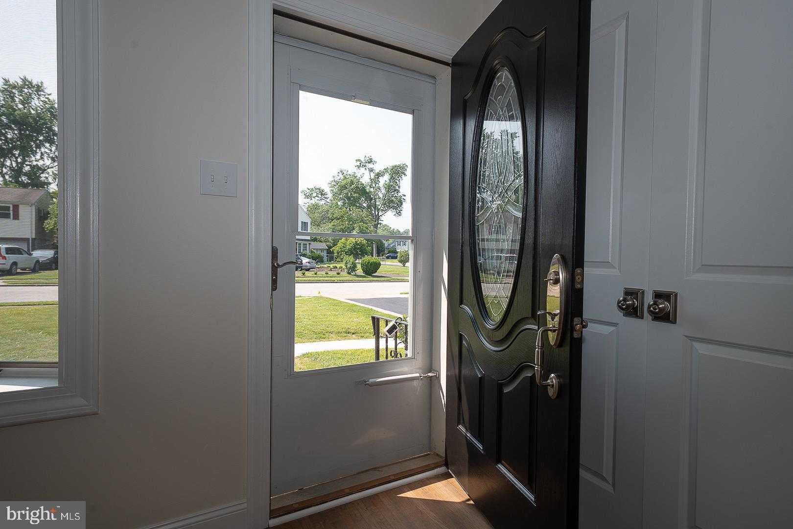 503 Poplar Rd photo 4