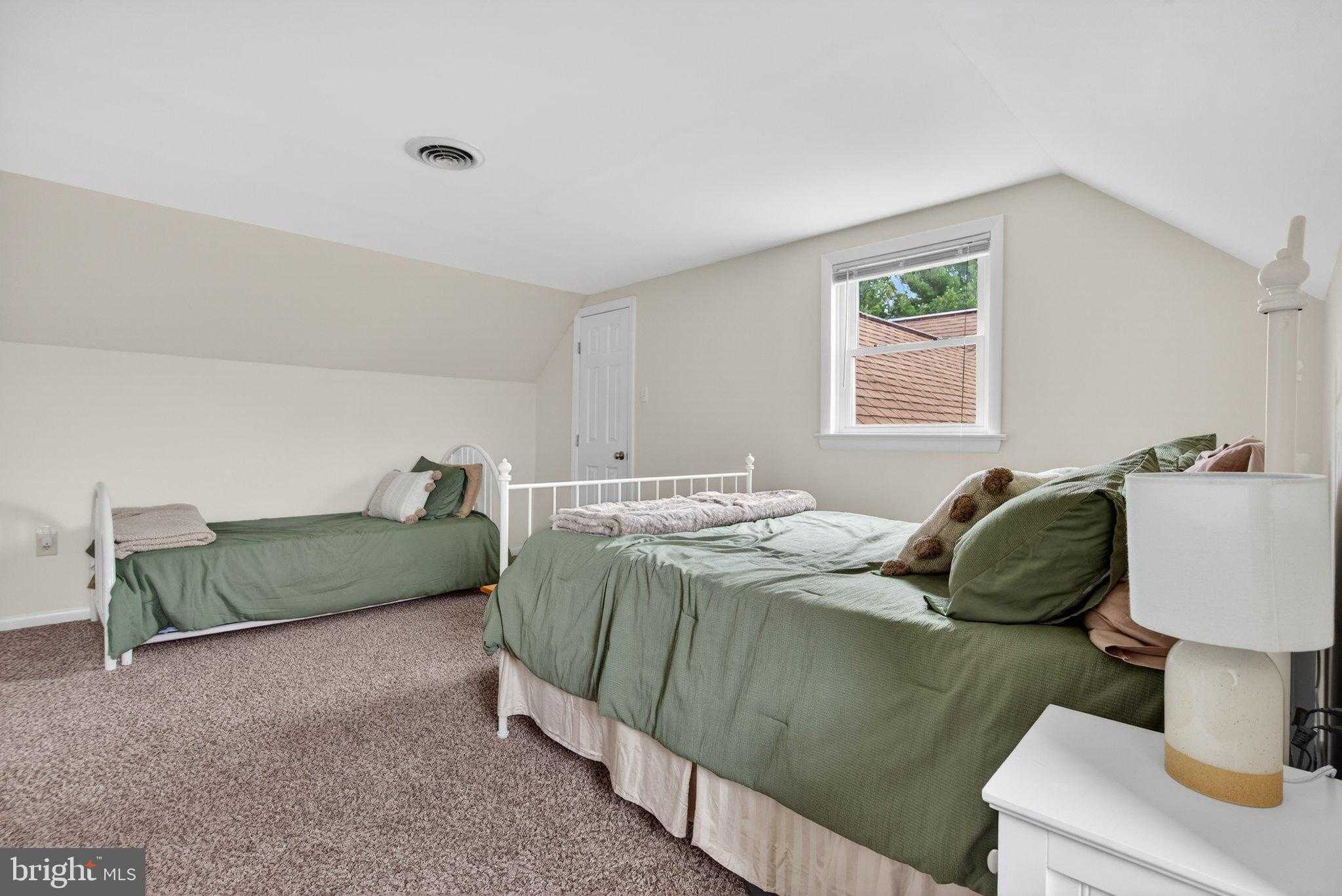 289 Buttonwood Dr photo 54