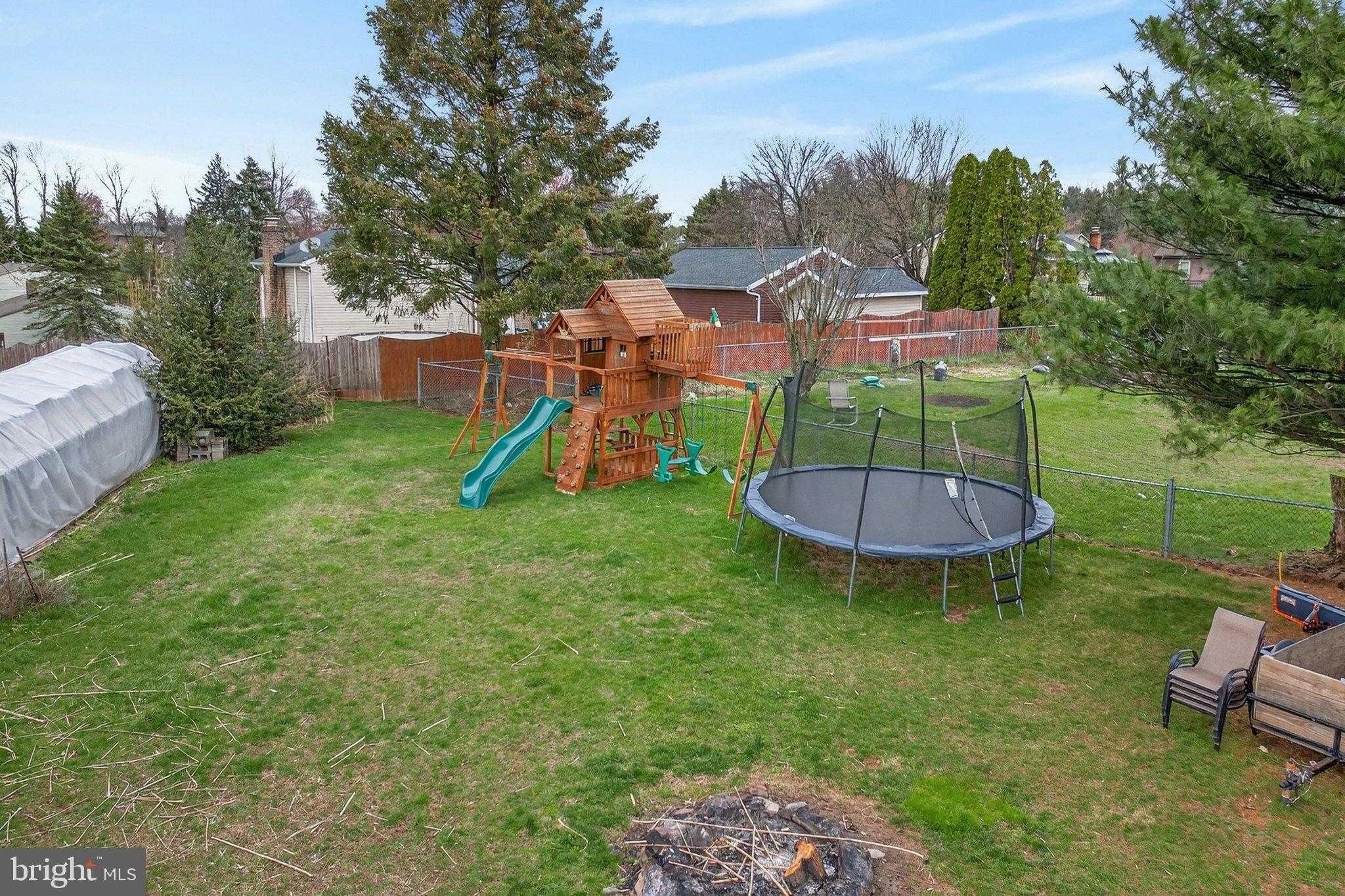 289 Buttonwood Dr photo 73