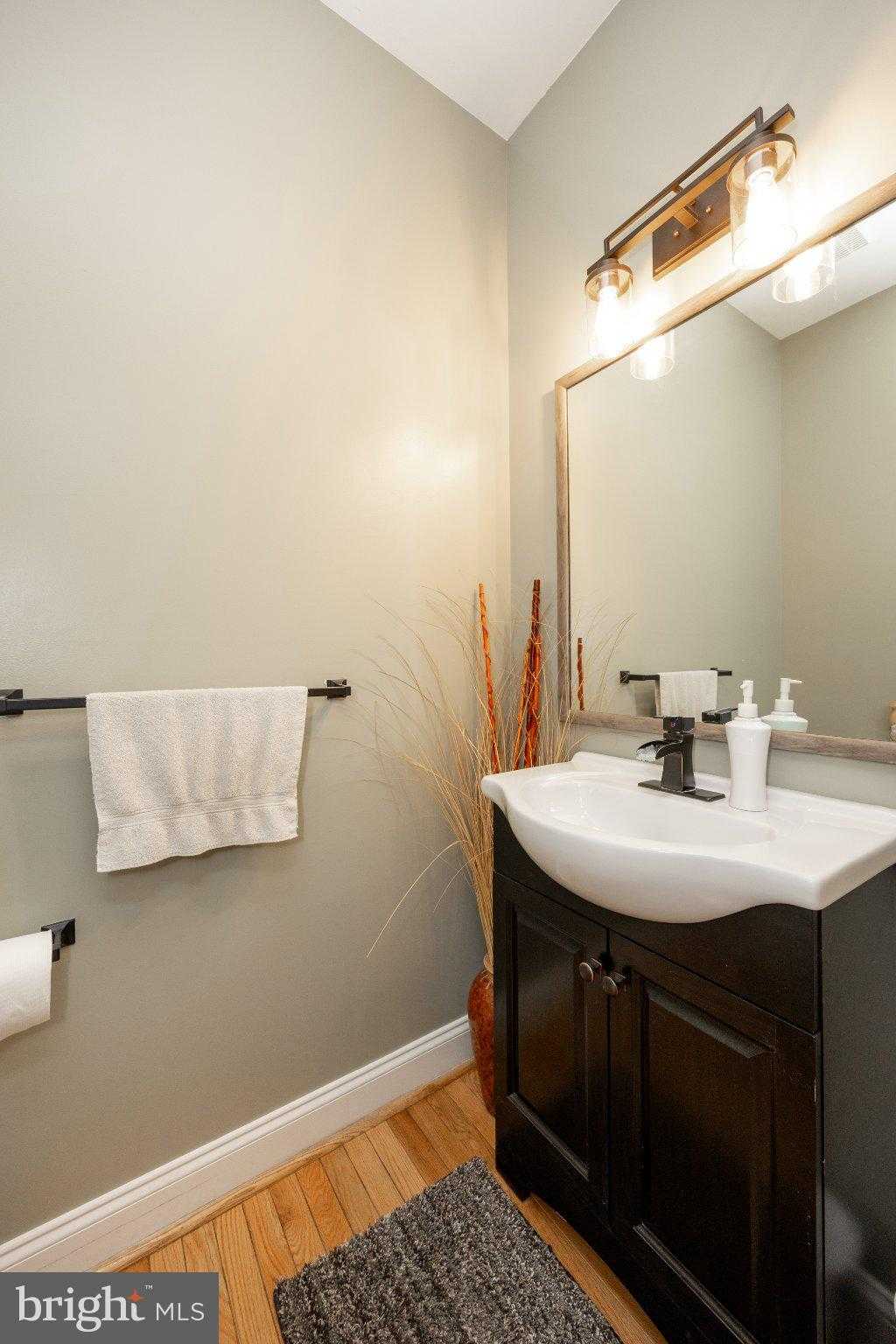 608 Nancy Jane Ln photo 10