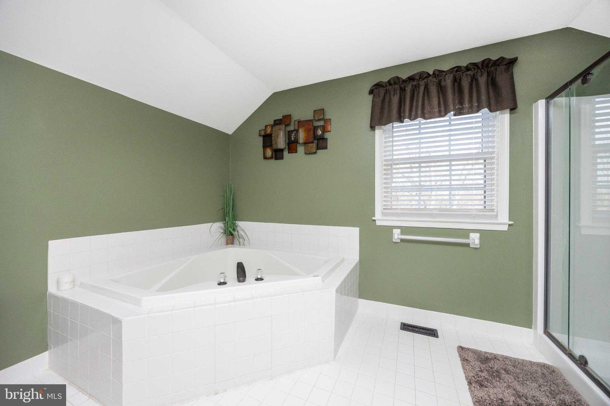 608 Nancy Jane Ln photo 14