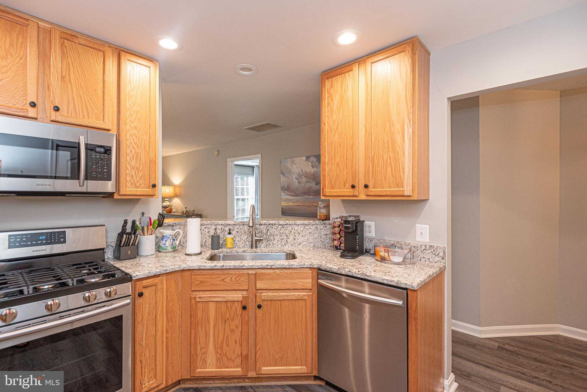 3 Hatteras St photo 13