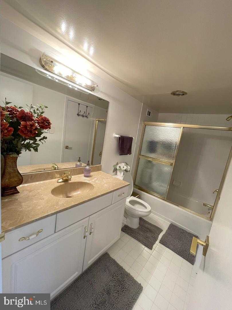 5225 Pooks Hill Rd Apt 715n photo 5