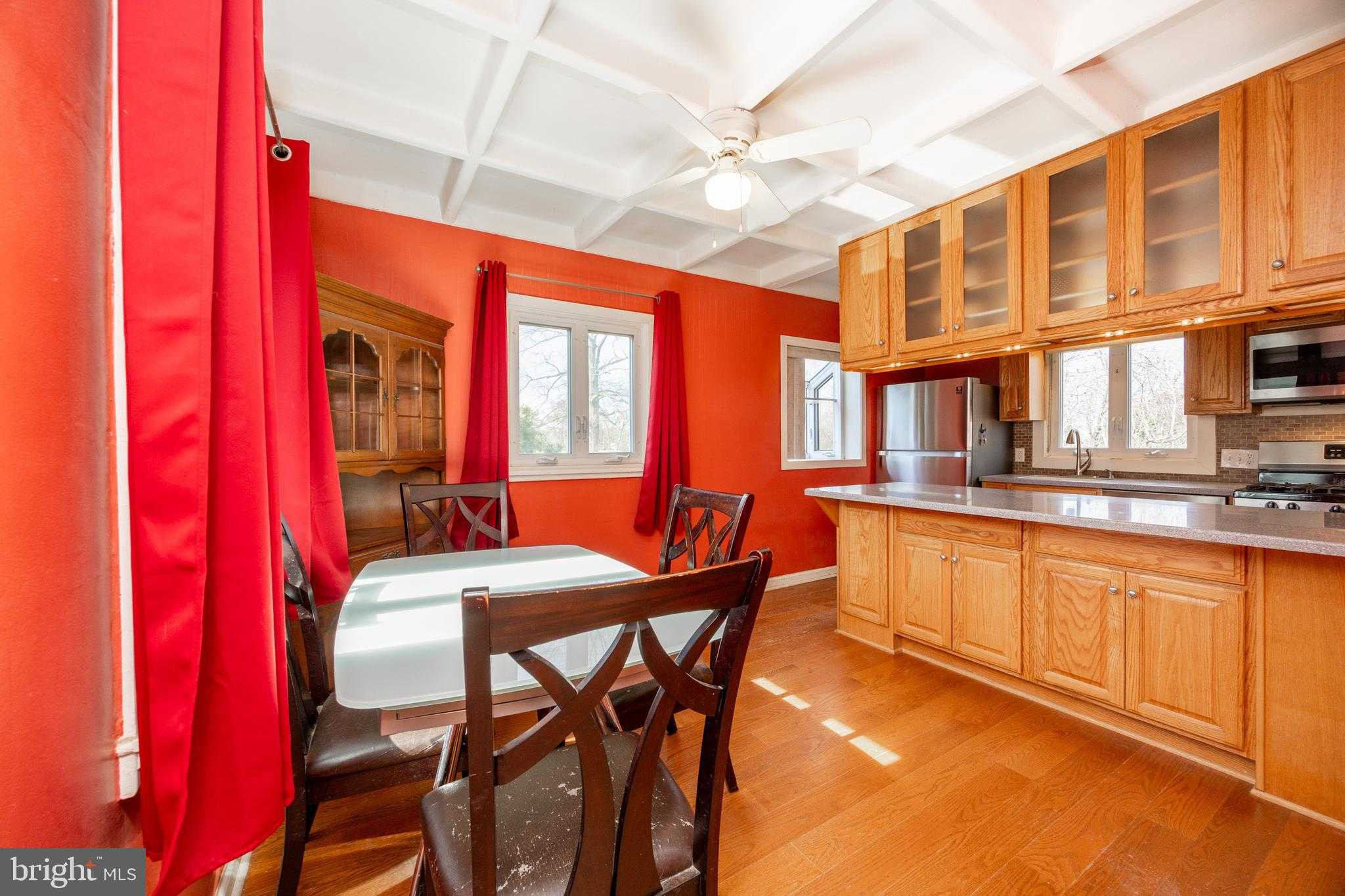 8101 Douglas Rd photo 7