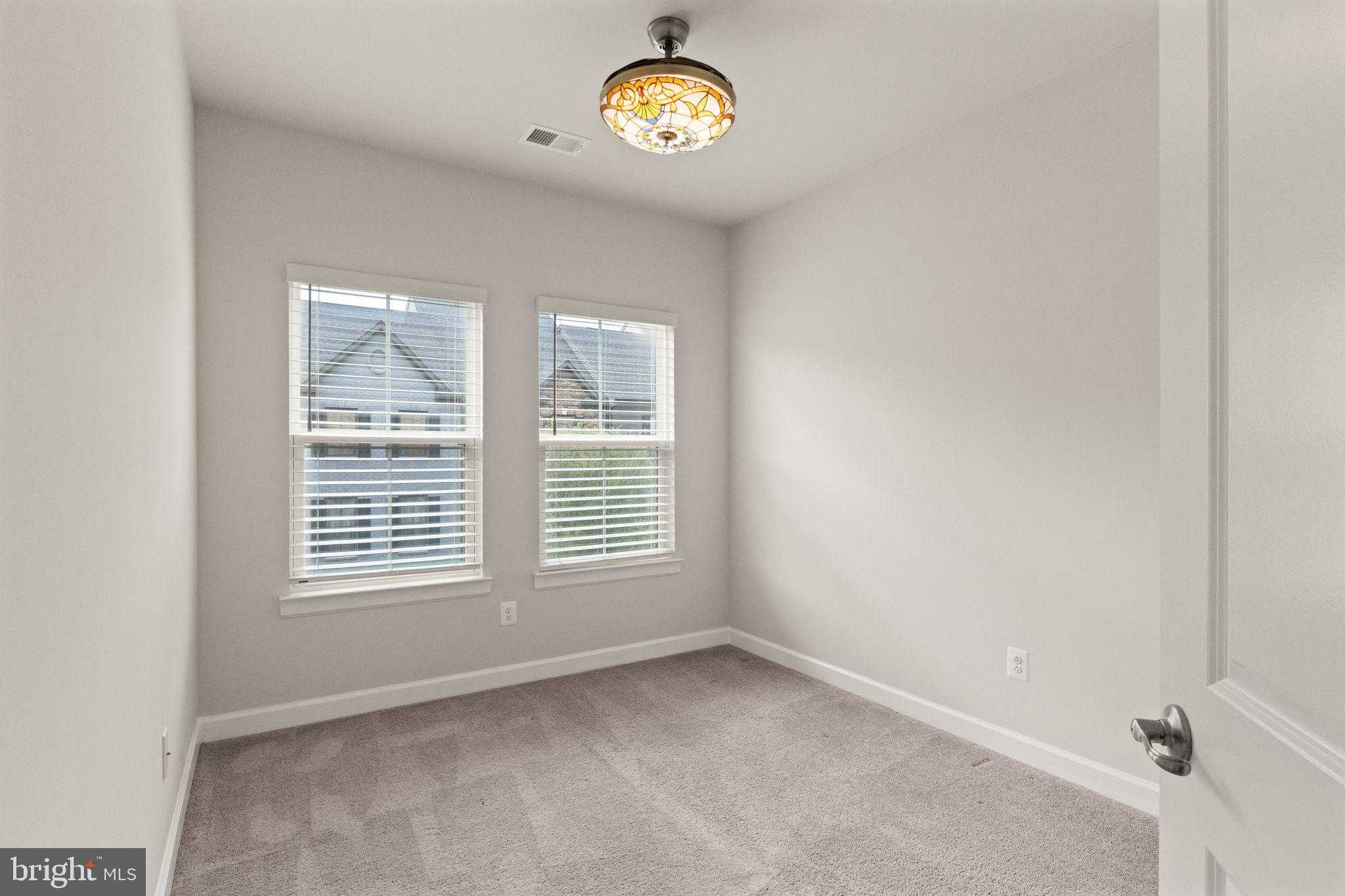 22308 Seabring Ter photo 31