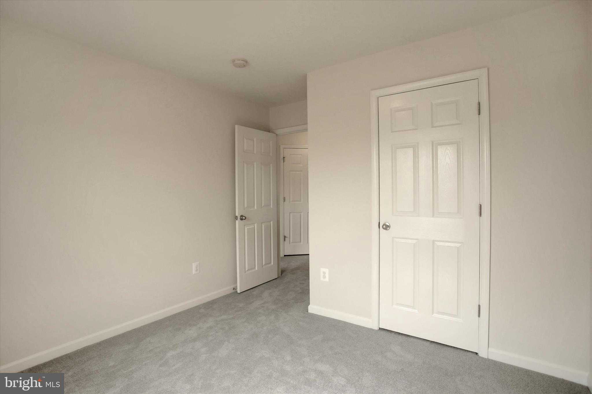 8 Romance Ln photo 24